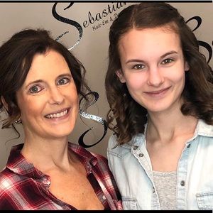 Meet your Posher, Suzanne